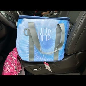 Marleylilly monogrammed cooler